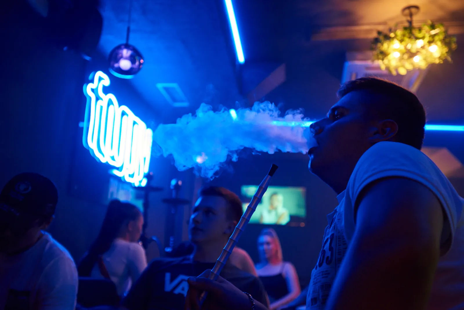 Club atmosphere